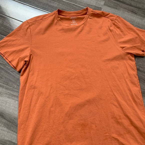 Selling 7 Plain T-Shirts - Picture 2 of 7